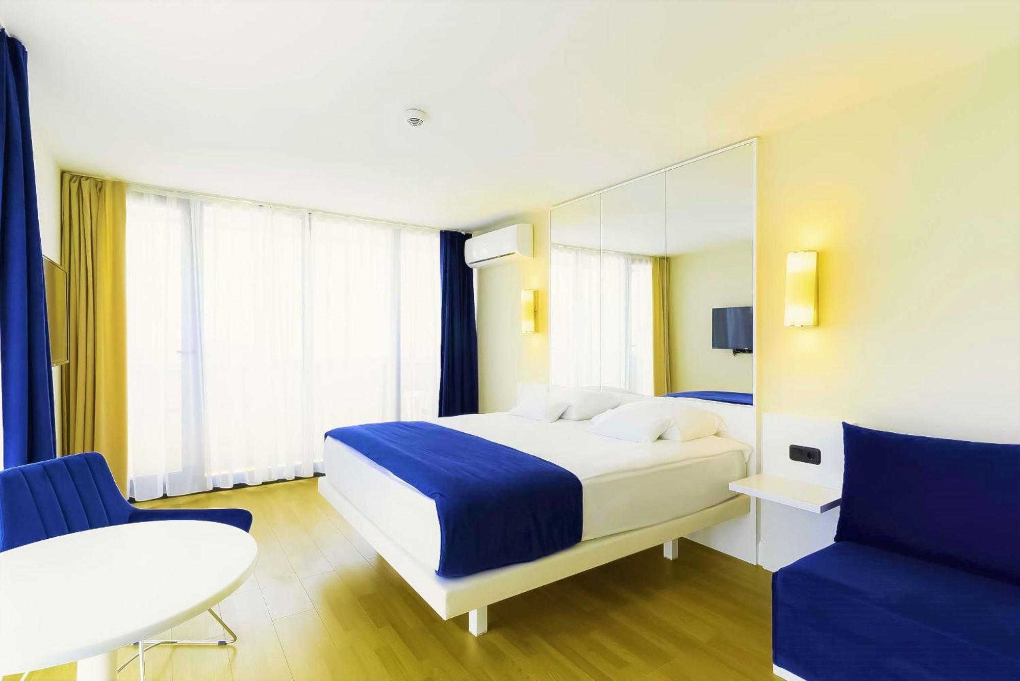 Orbi City Batumi With Sea View Exterior foto